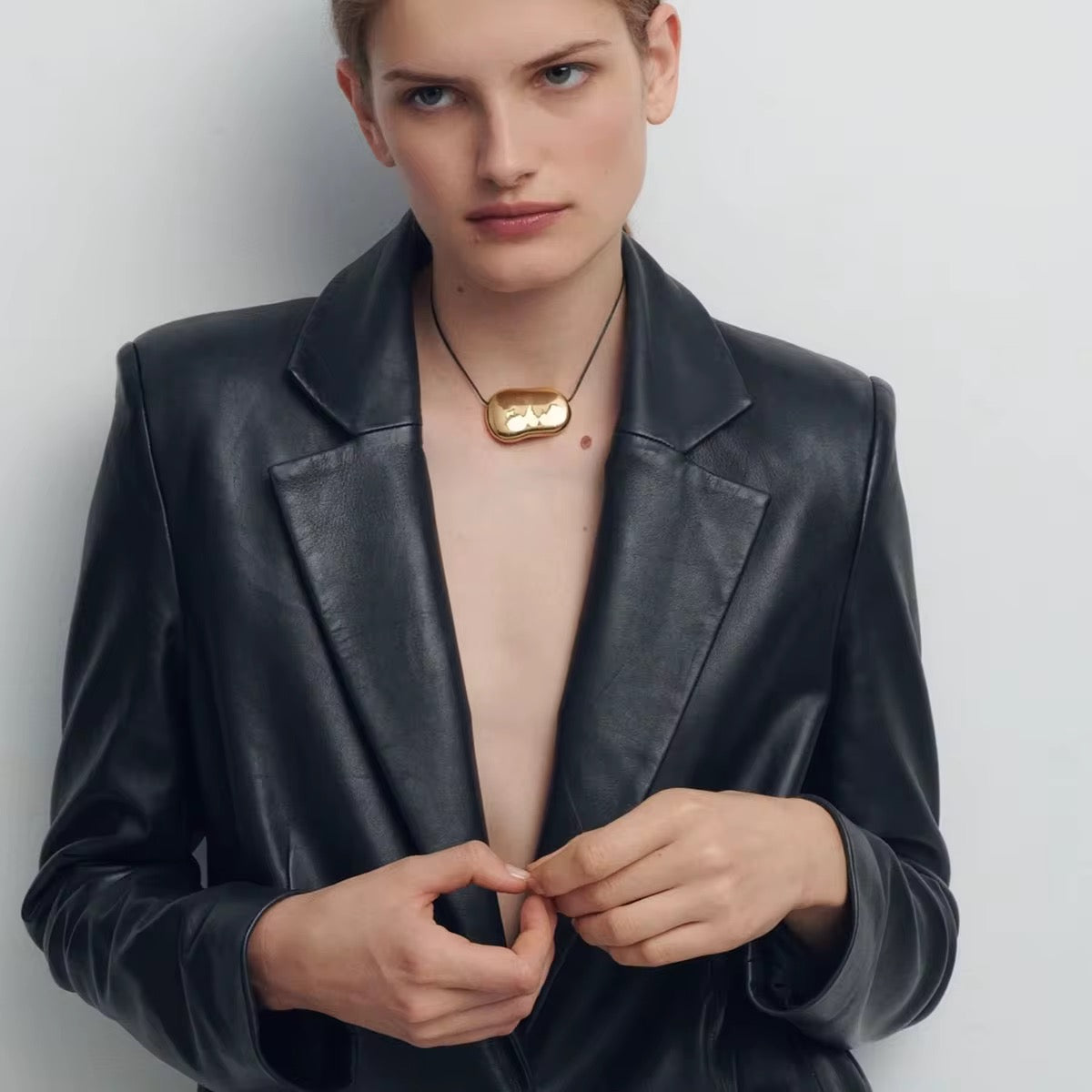 Collar Escultura Gold